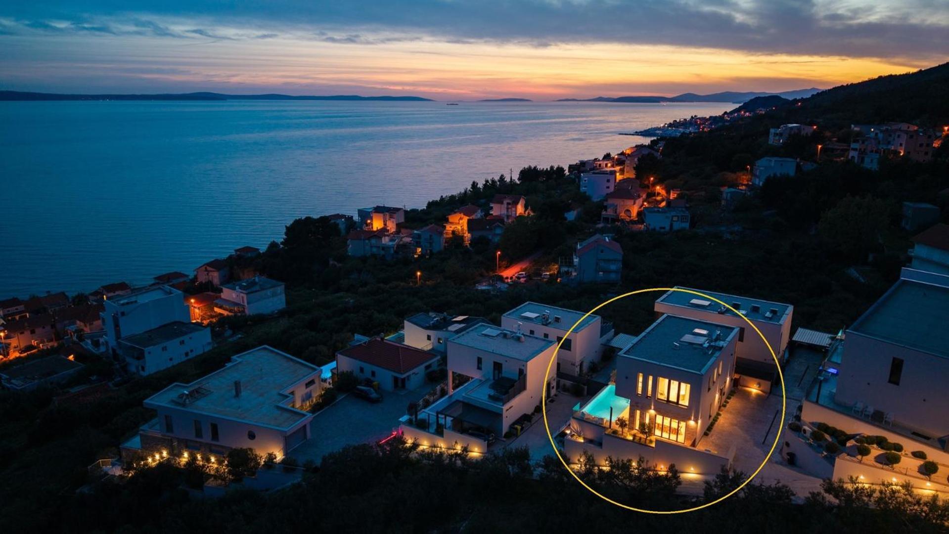 New! Ocean View Villa 耶塞尼采 外观 照片
