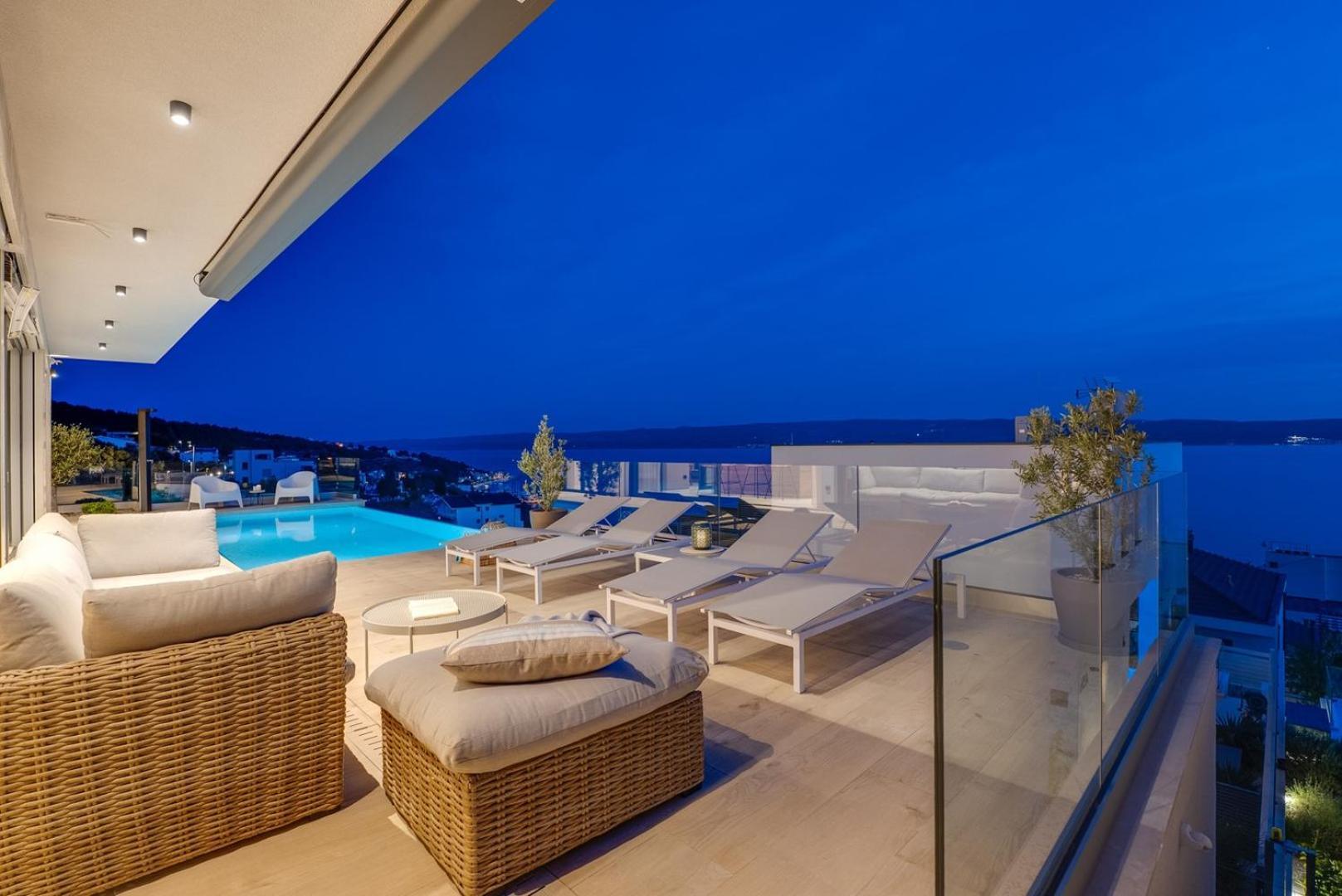 New! Ocean View Villa 耶塞尼采 外观 照片