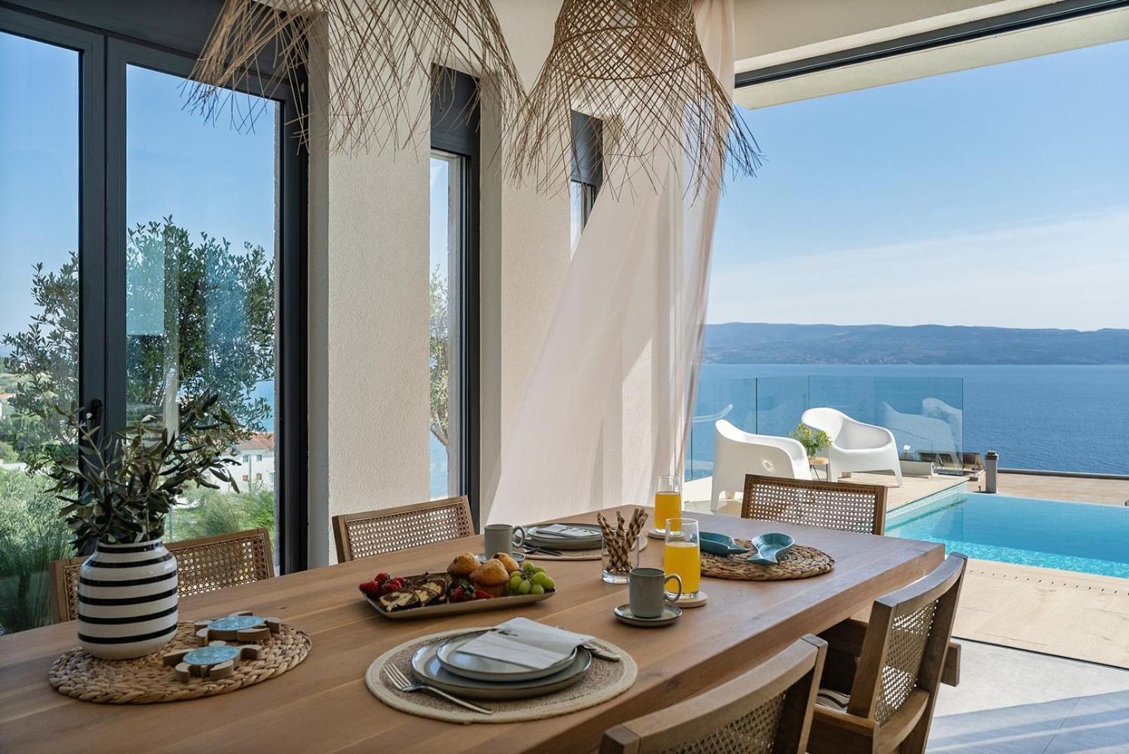 New! Ocean View Villa 耶塞尼采 外观 照片